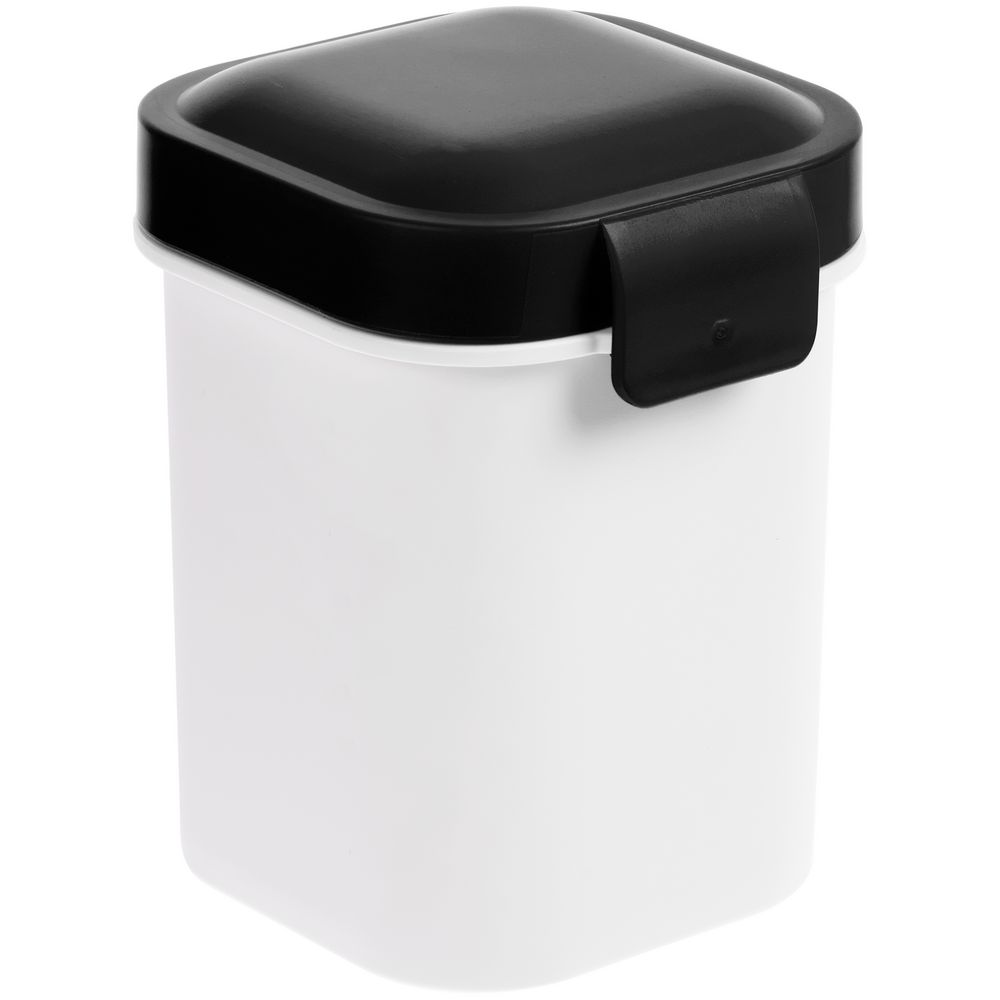 белый с черным