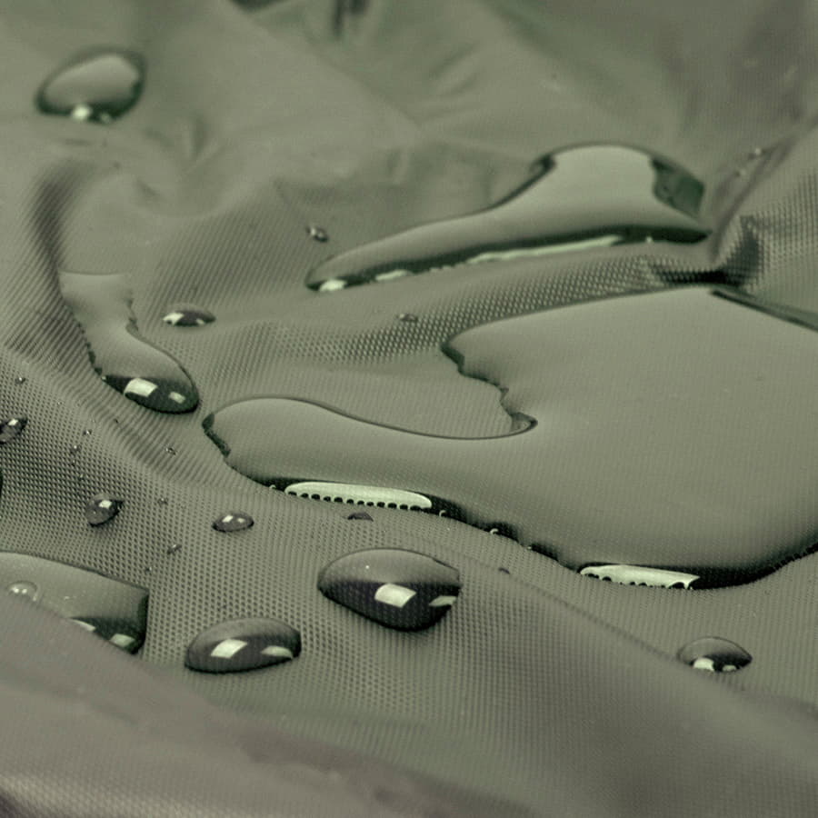 темно-зелёный