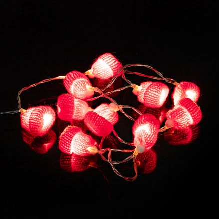 Гирлянда Cosy Poms, красная