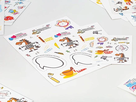 Наклейки из ПВХ Sticker Pack на заказ, S