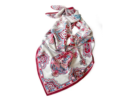 Платок Кавказский скакун