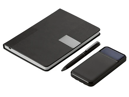 Подарочный набор Tesla с блокнотом А5, ручкой и пауэрбенком на 10 000 mAh, черный