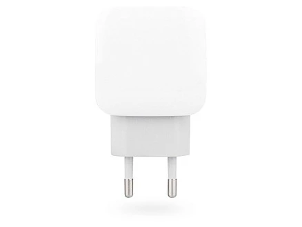 Сетевое зарядное устройство Rombica NEO ZQ1 Quick, белый