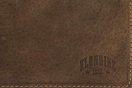 Бумажник KLONDIKE «Peter», натуральная кожа в темно-коричневом