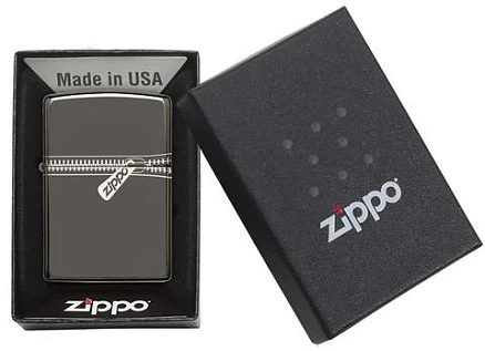 Зажигалка ZIPPO Classic с покрытием Black Ice ®, латунь/сталь, чёрная, глянцевая, 38x13x57 мм